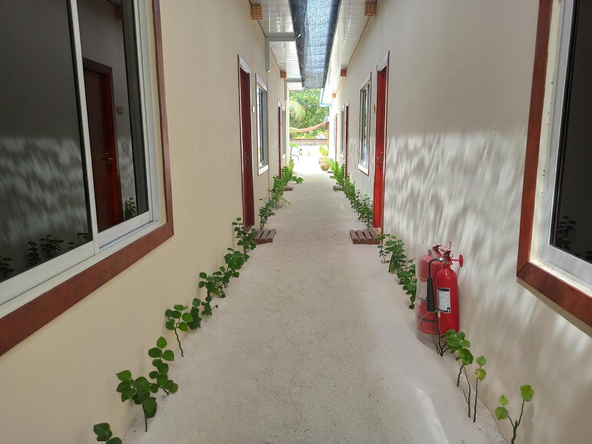 Mamello Beach Club Maldives Feridhoo Luaran gambar