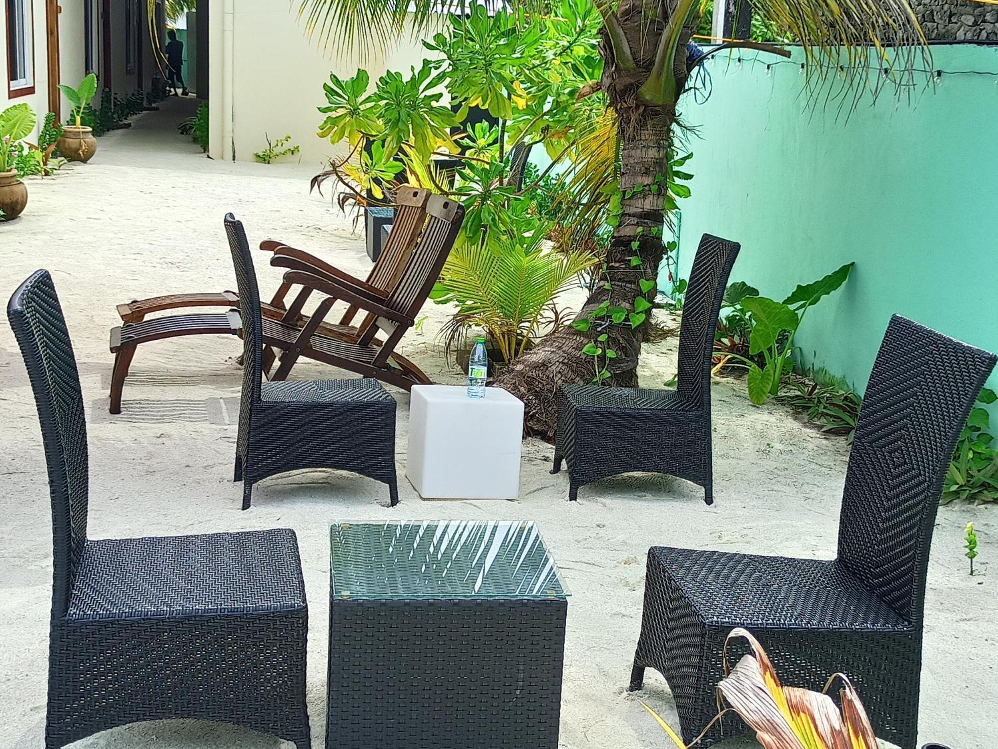 Mamello Beach Club Maldives Feridhoo Luaran gambar